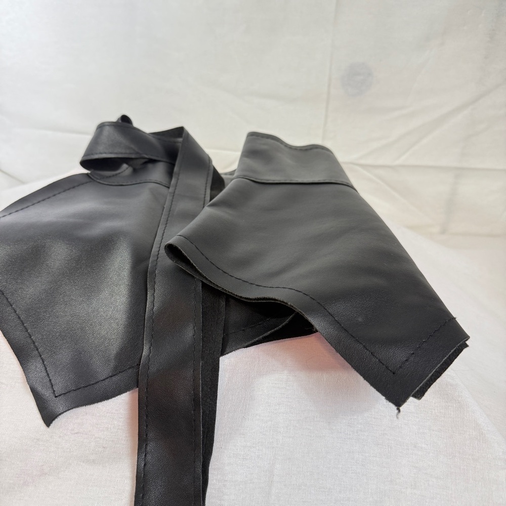 Elegant Black Women's Belt